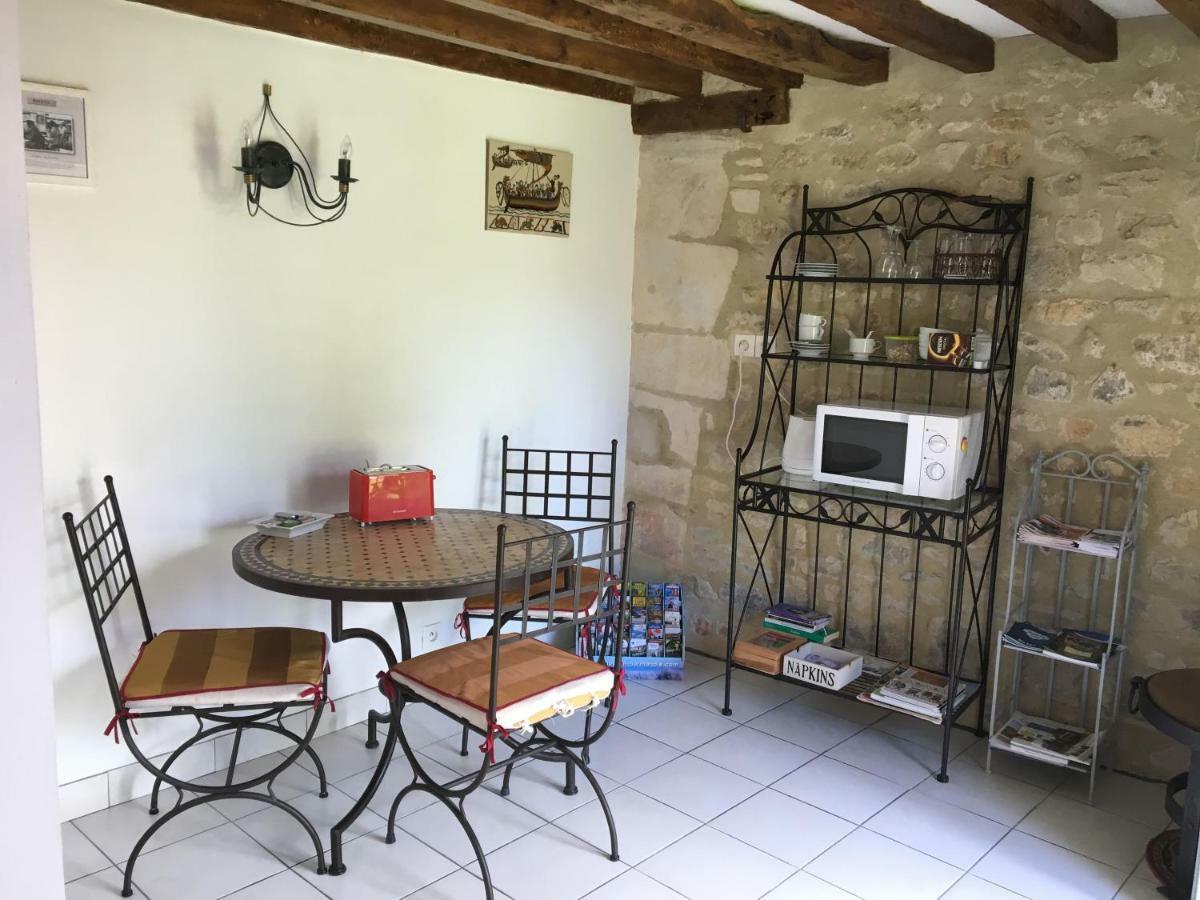 Bed and Breakfast La Pomme De Nuit Bayeux Exterior foto