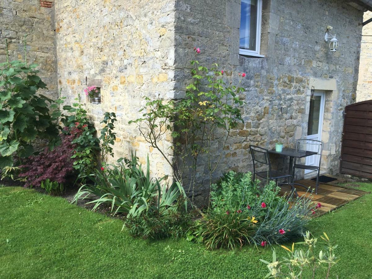 Bed and Breakfast La Pomme De Nuit Bayeux Exterior foto